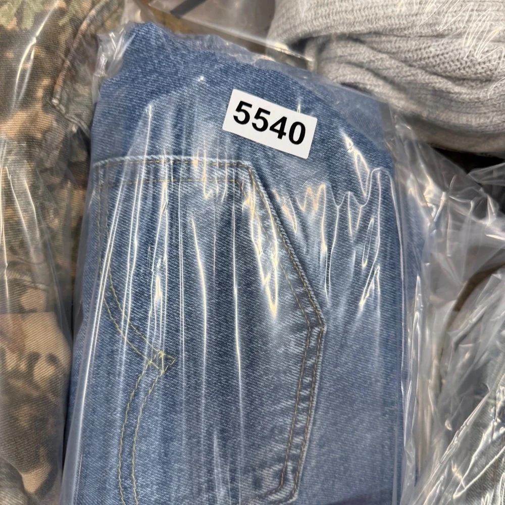 Levis 550 Relaxed Fit Tapered Leg‎ Blue Denim Jeans Mens 44x30 PC9-01550-4891